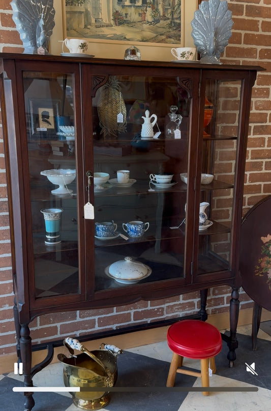 ANTIQUE-DARK-WOOD-CHINA-CABINET